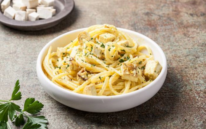 Carbonara vegana con tofu - Star